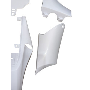Plasticos Carenados AG27 Scorpion Blanco